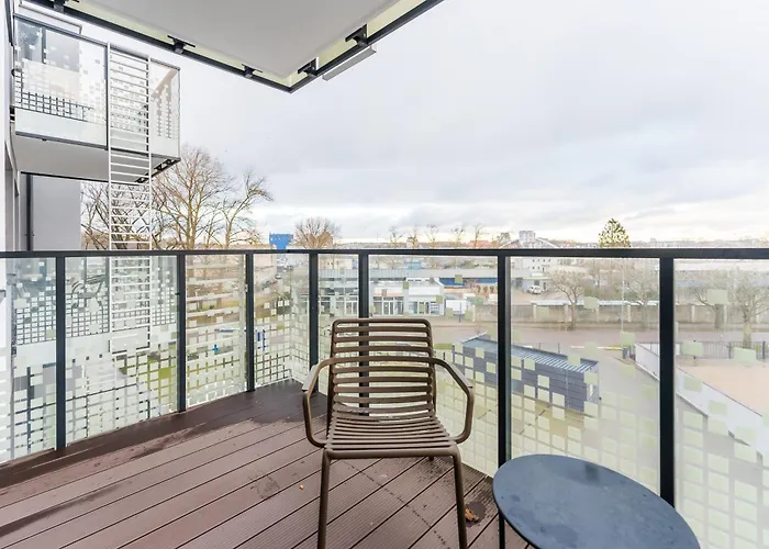 Blue Marine By Bookinghost Apartment *