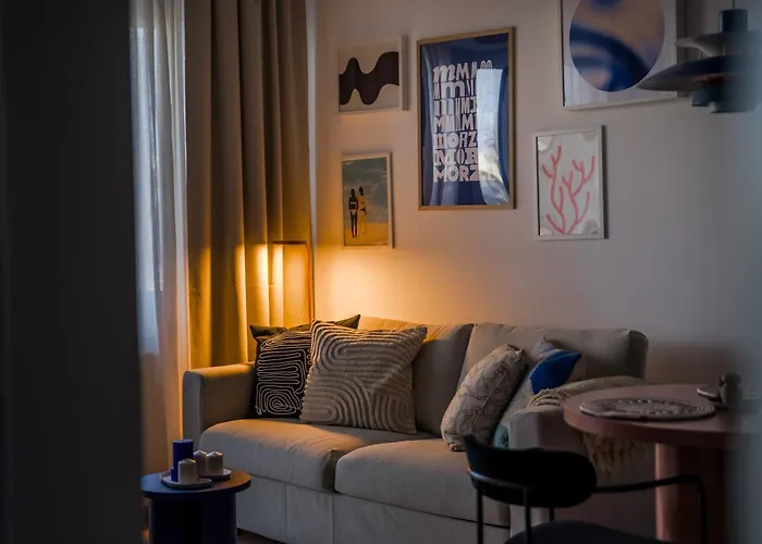 Apartament Blue Marine By Bookinghost