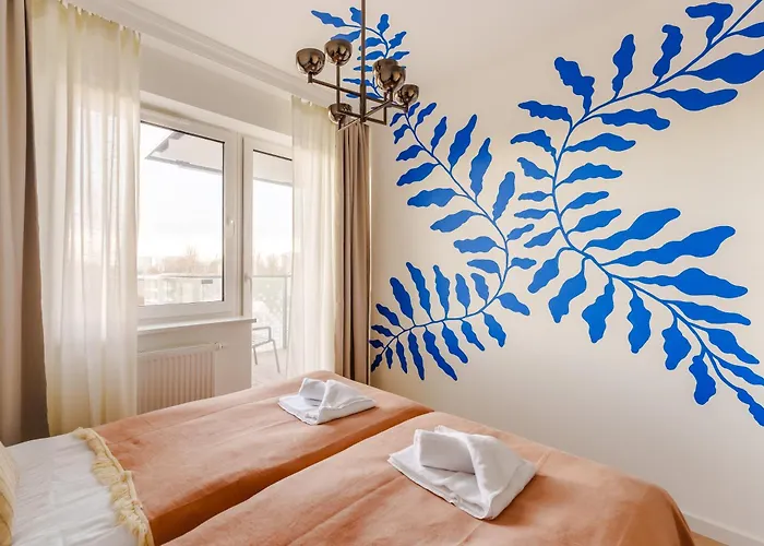 Blue Marine By Bookinghost *